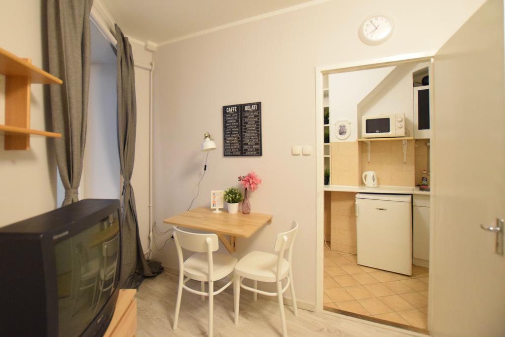 Budget Apartment By Hi5 - Oktober 6 Str 4 Будапеща Екстериор снимка